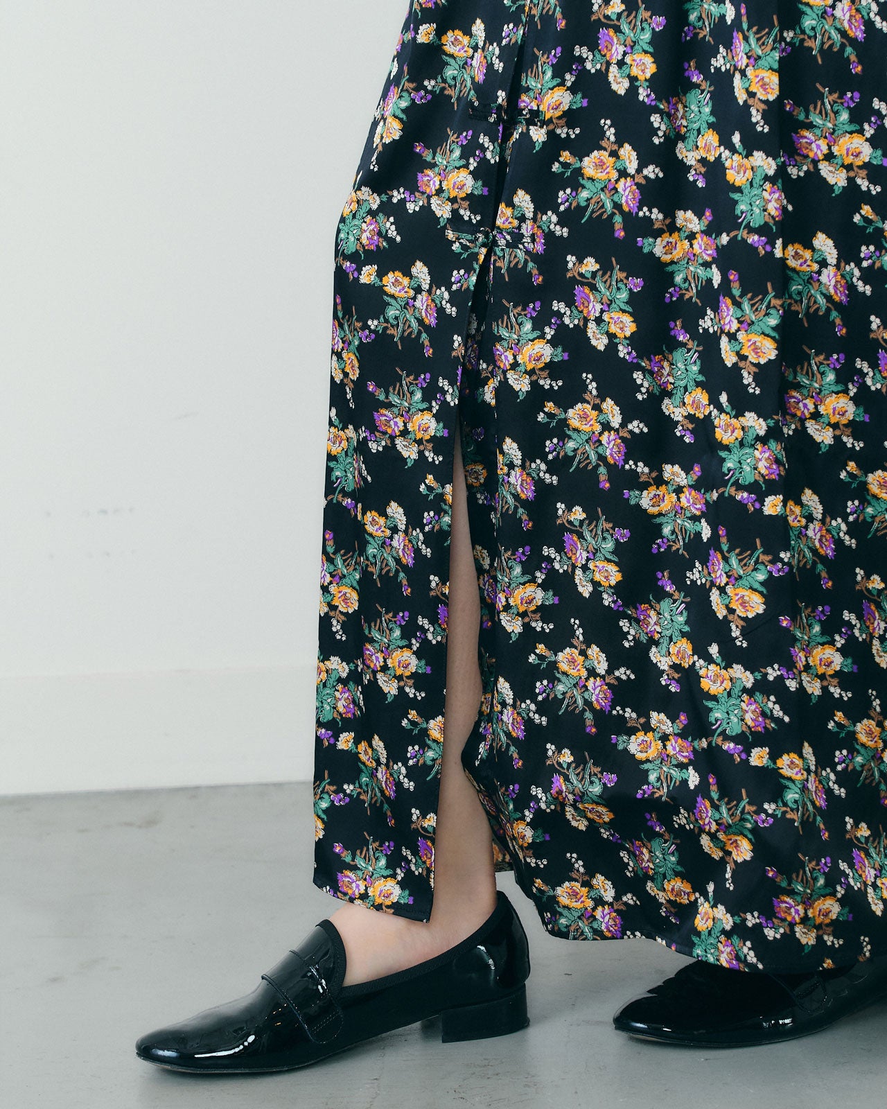 FLOWER BOUQUET PRINTED DRESS