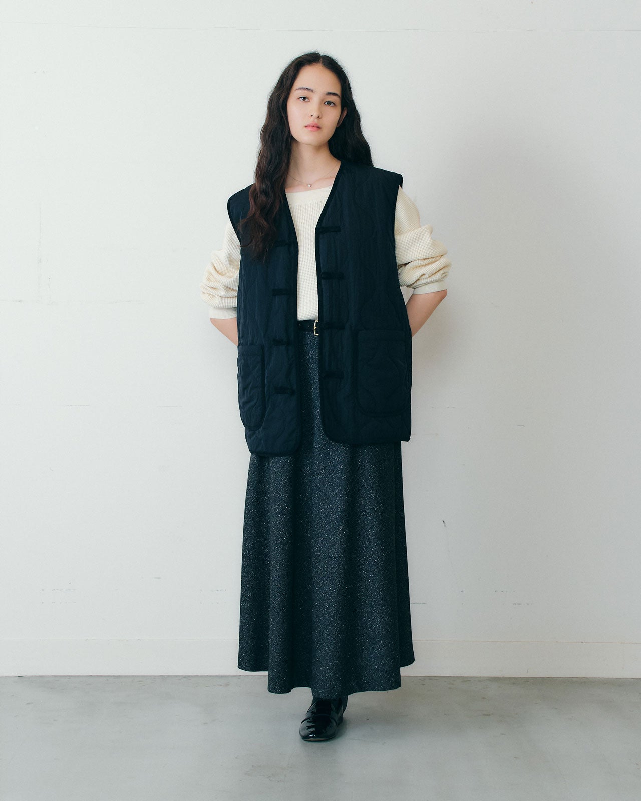 【9月中旬お届け】CHINA BUTTON QUILTED VEST