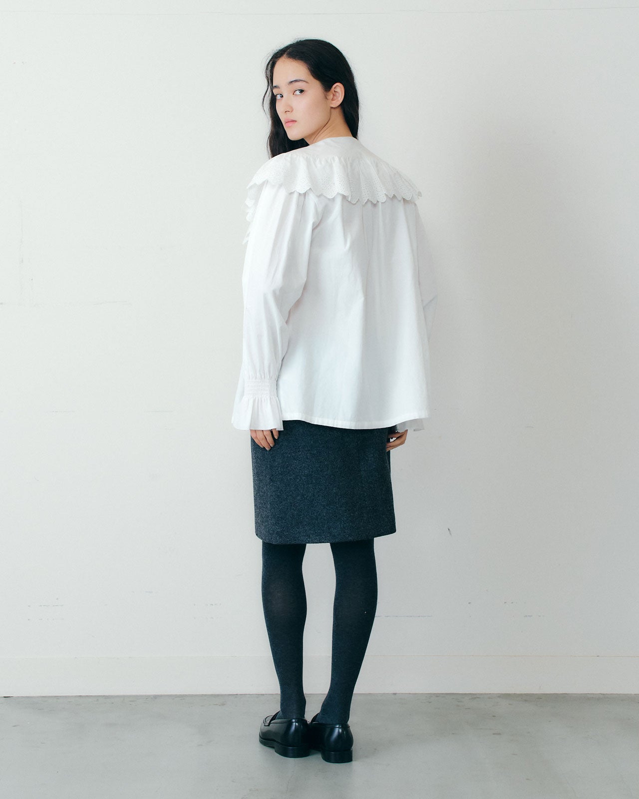 9月中旬入荷予定】WOOL MINI SKIRT – Shinzone