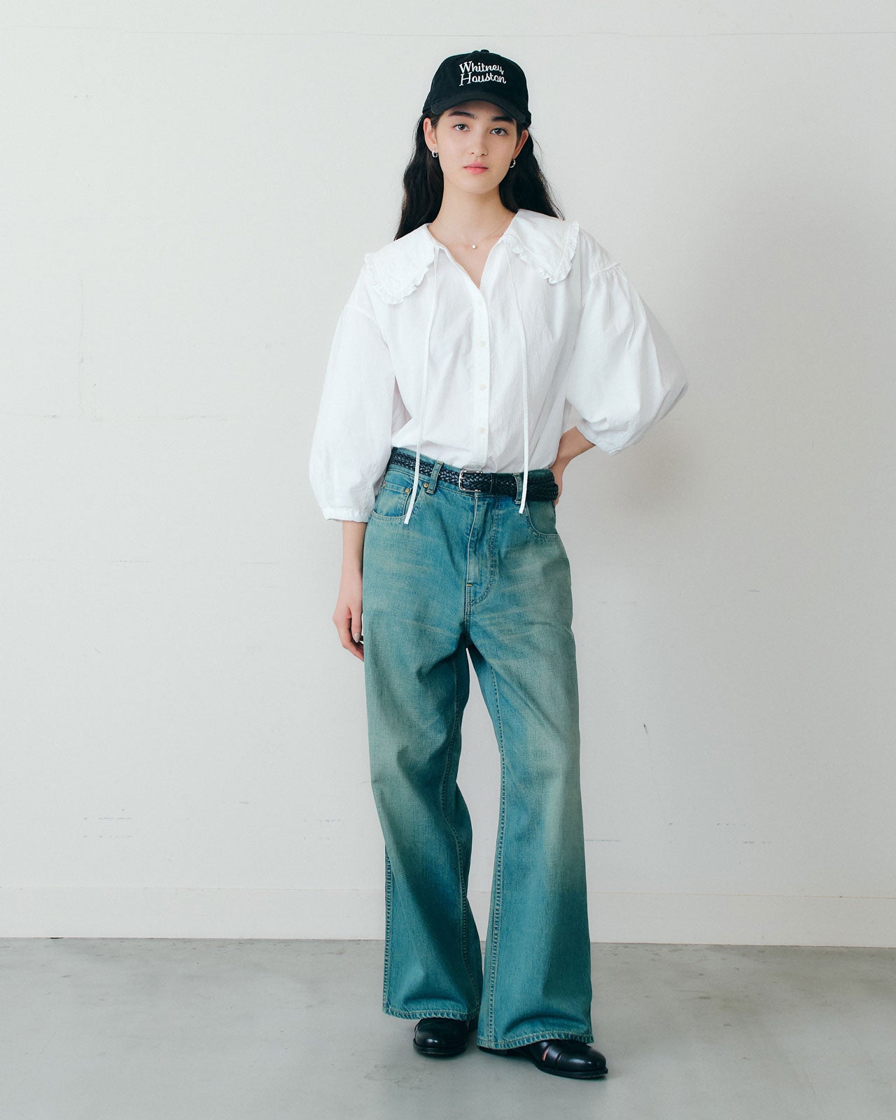 【6月下旬お届け】COTTON FRILLED BLOUSE