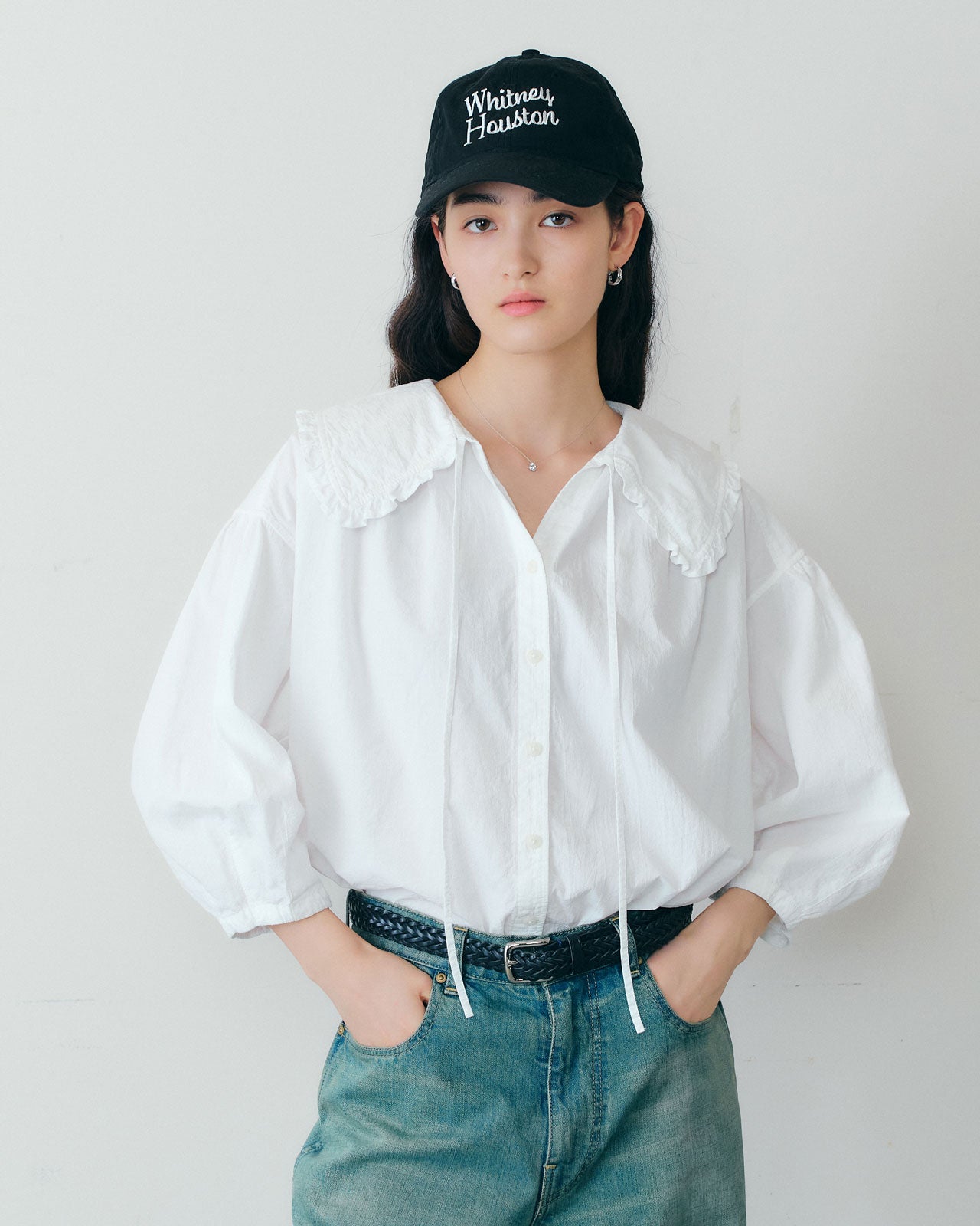 【6月下旬お届け】COTTON FRILLED BLOUSE