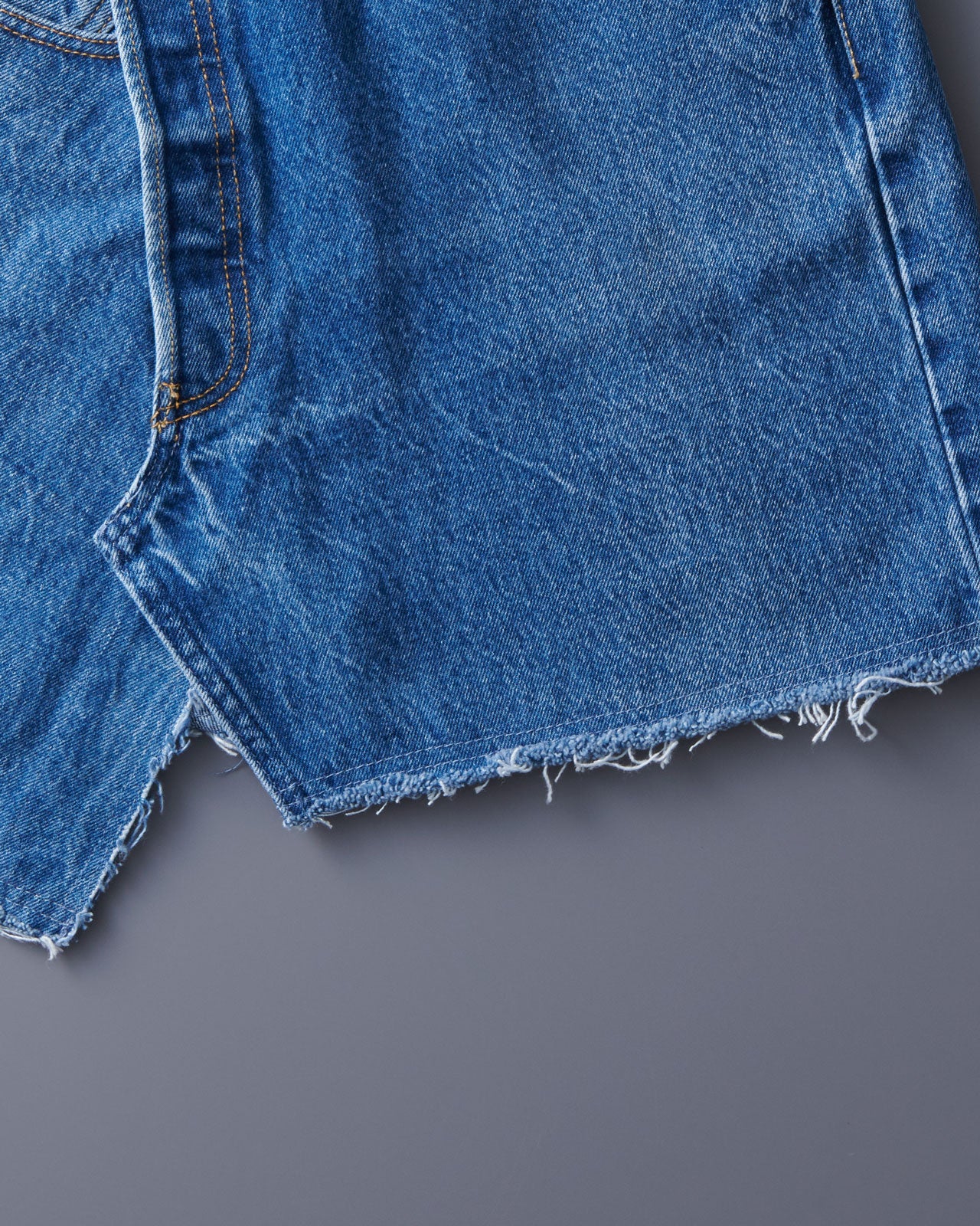 【EXCLUSIVE】QUIITO SHORT APRON SK
