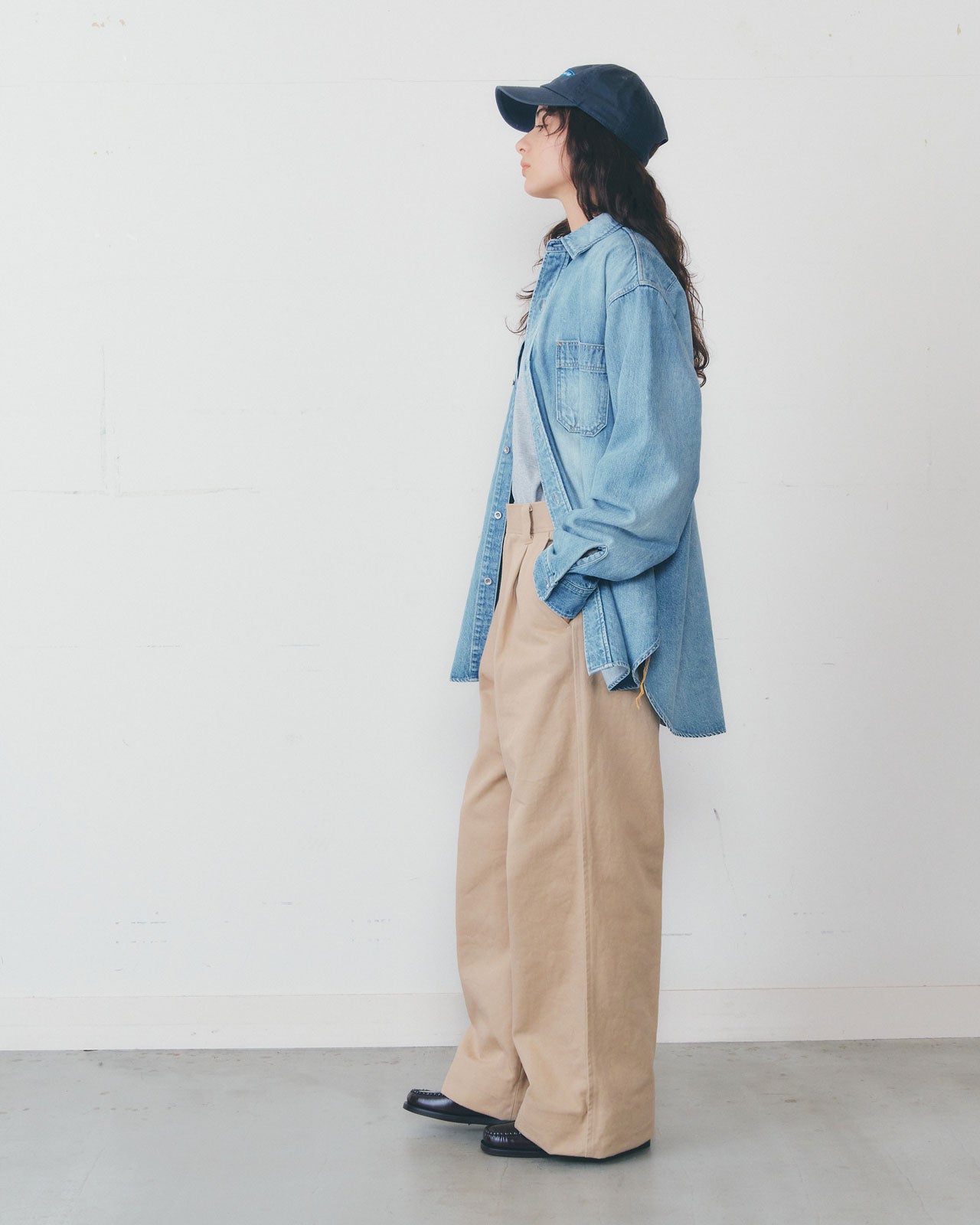 【1月中旬お届け】VINTAGE FADED DENIM SHIRT