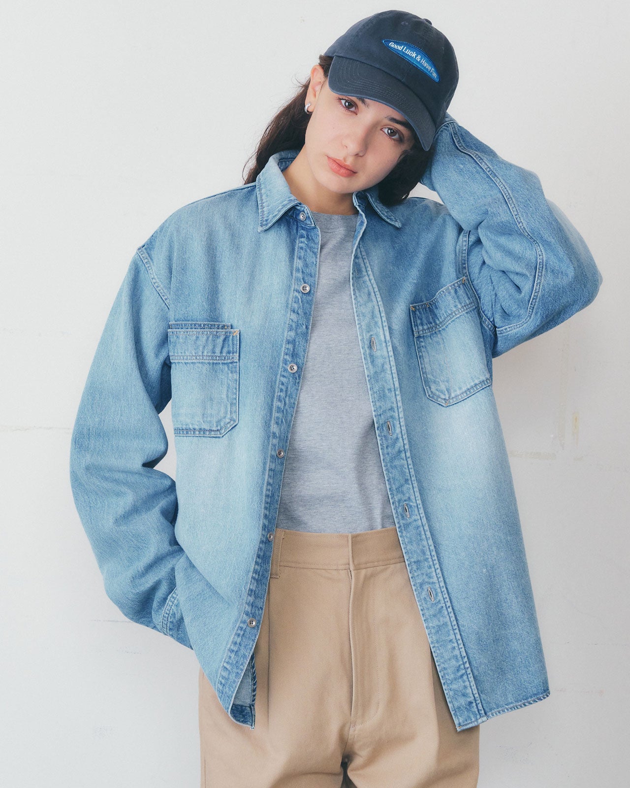 【1月中旬お届け】VINTAGE FADED DENIM SHIRT