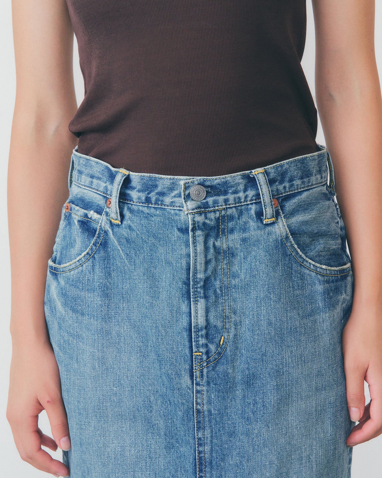 【2月上旬入荷予定】DENIM TIGHT SKIRT