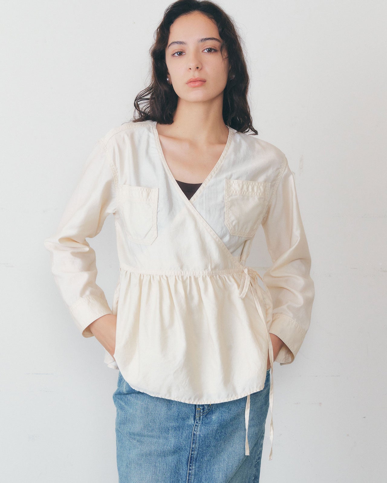 3月中旬お届け】CACHECOEUR BLOUSE – Shinzone