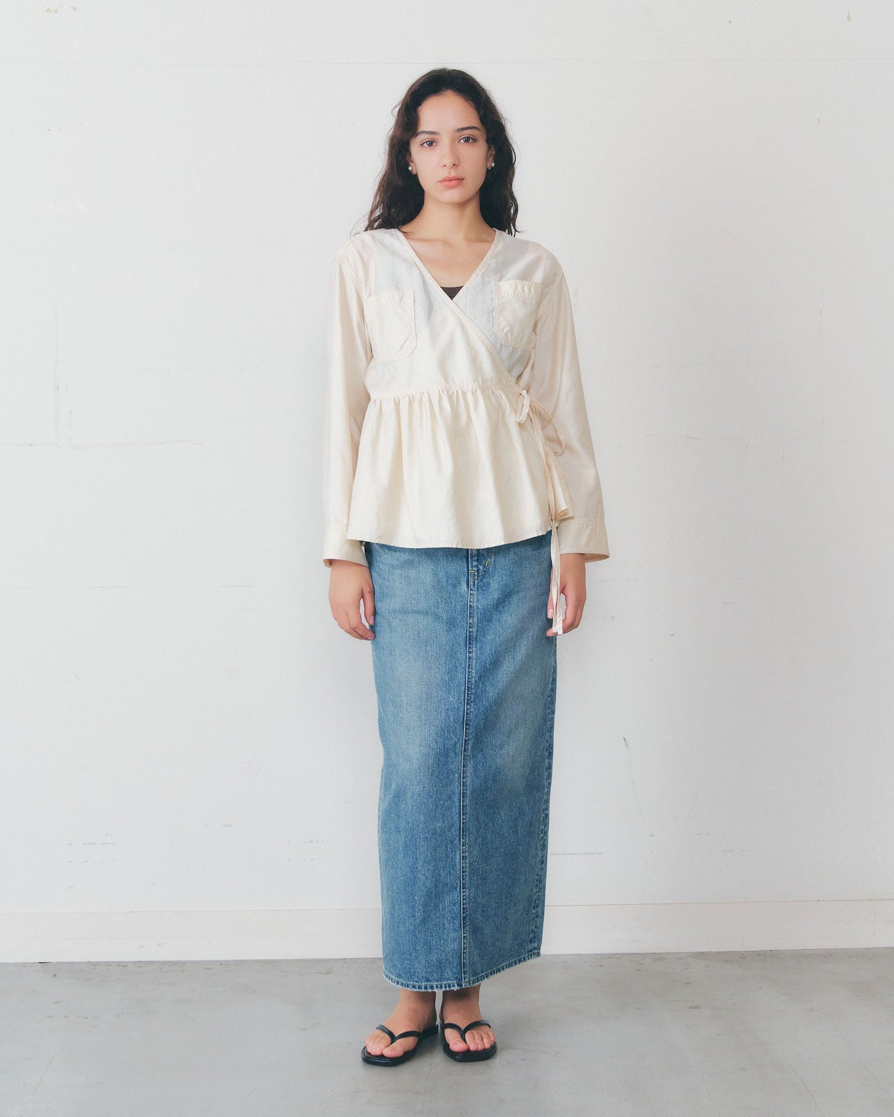 2月上旬お届け】DENIM TIGHT SKIRT – Shinzone