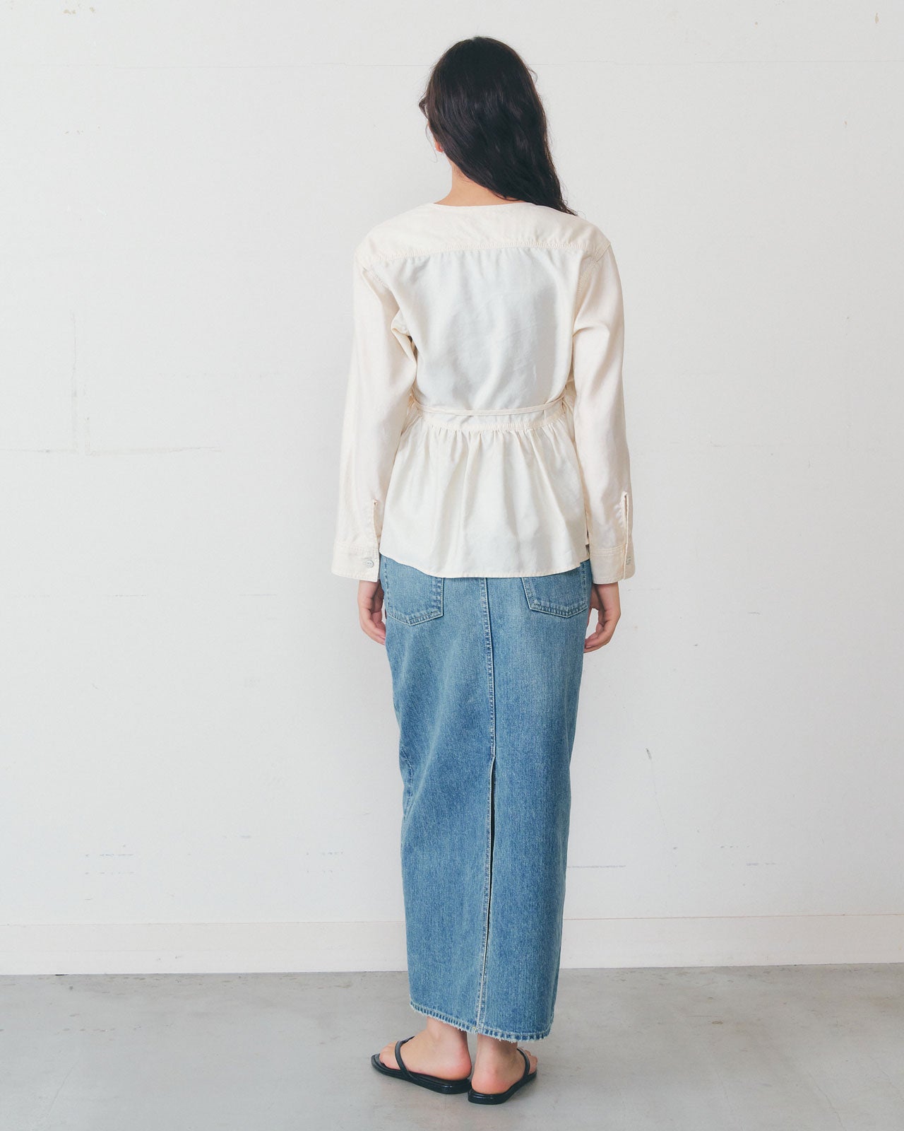 【2月上旬入荷予定】DENIM TIGHT SKIRT