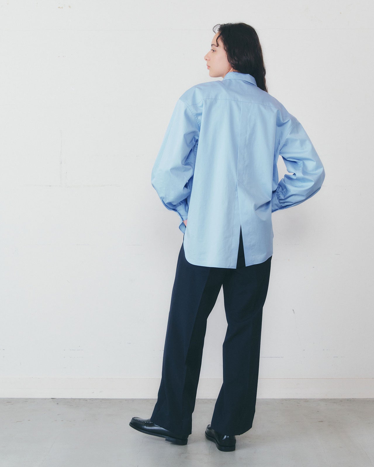 【1月中旬お届け】TWO TUCK TROUSERS