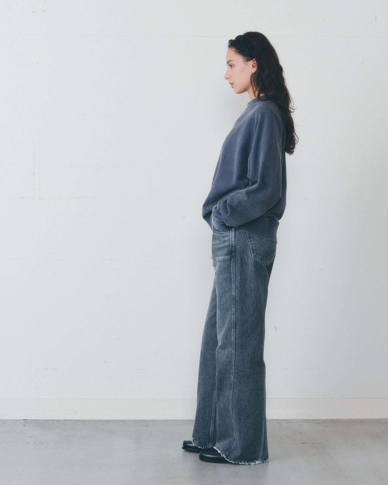 【12月下旬お届け】GARMENT DYED SWEATSHIRT