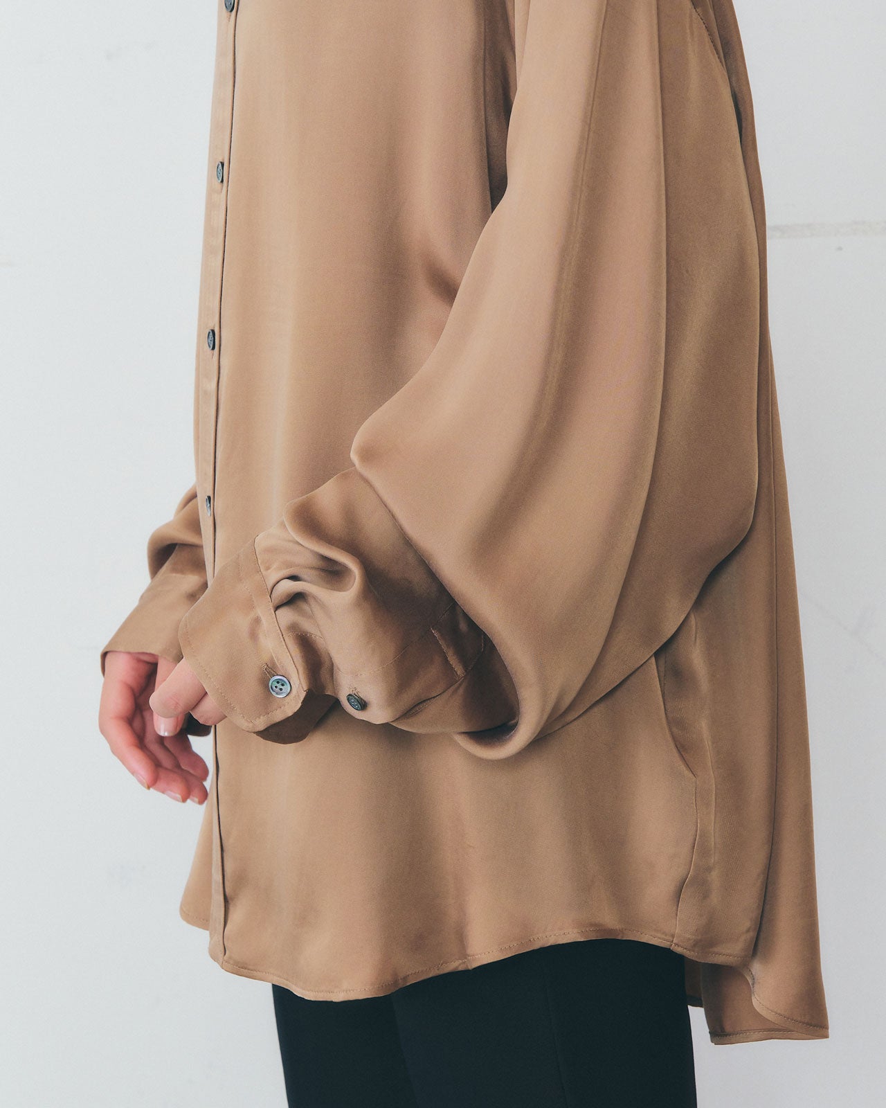 【1月中旬お届け】SILKY CUPRA SHIRT