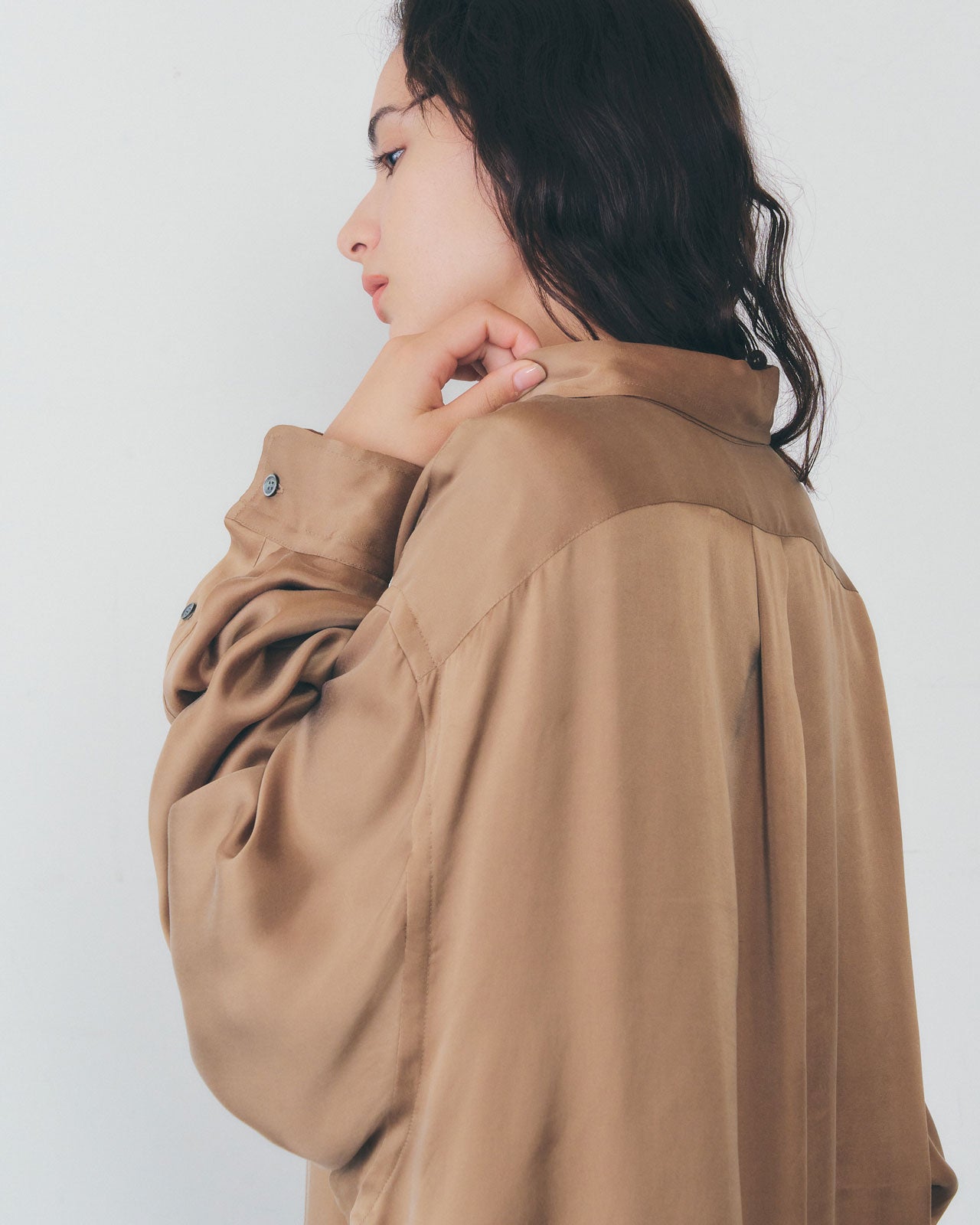 【1月中旬お届け】SILKY CUPRA SHIRT