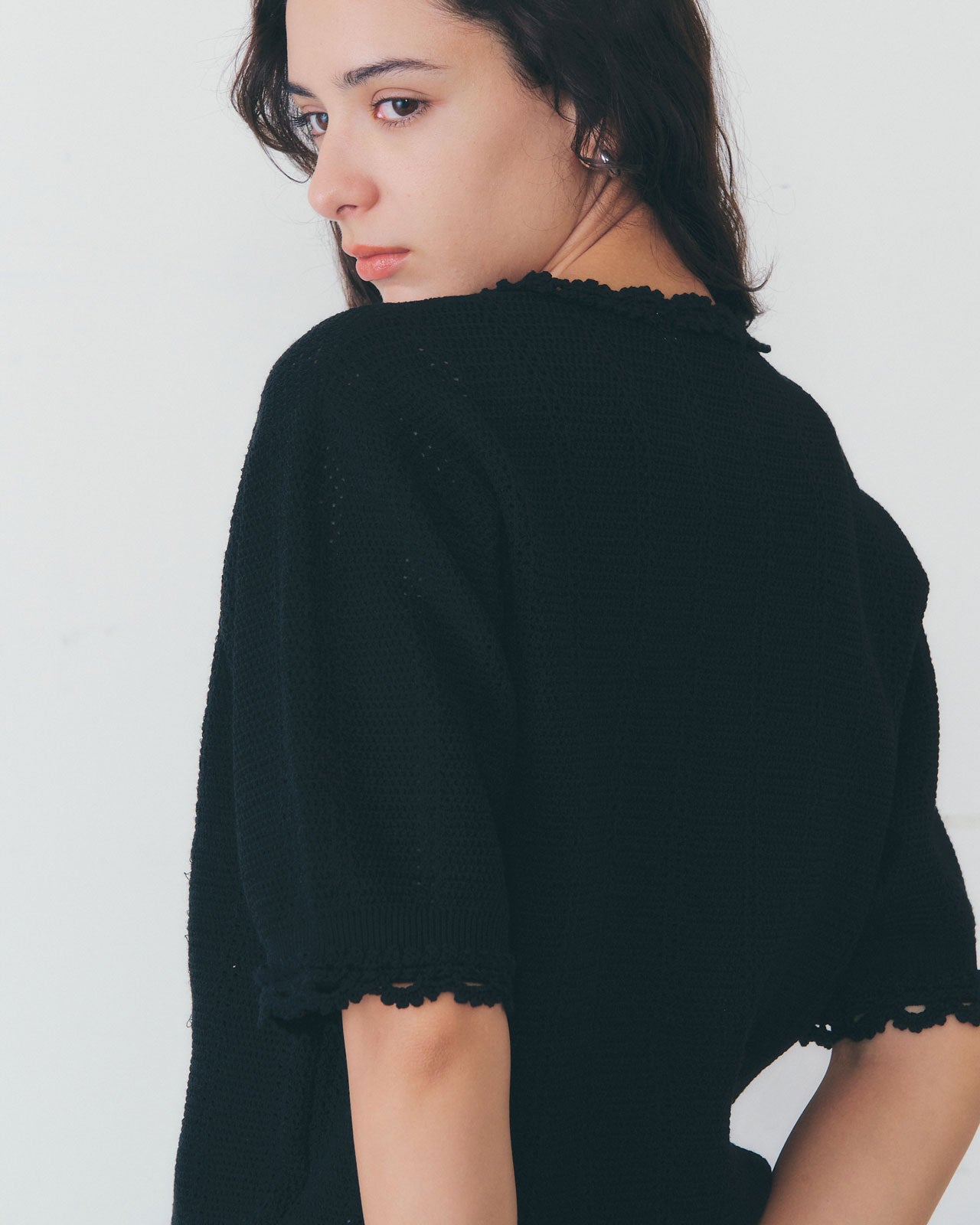 【3月中旬入荷予定】MESH LACE KNIT CARDIGAN