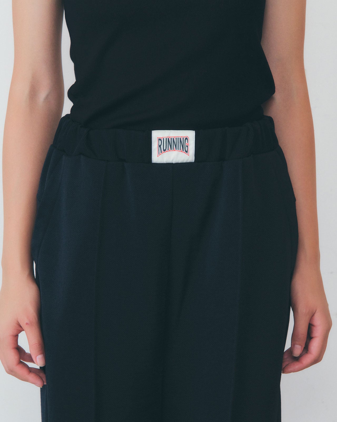 【1月中旬お届け】BRIGHT TRACK PANTS