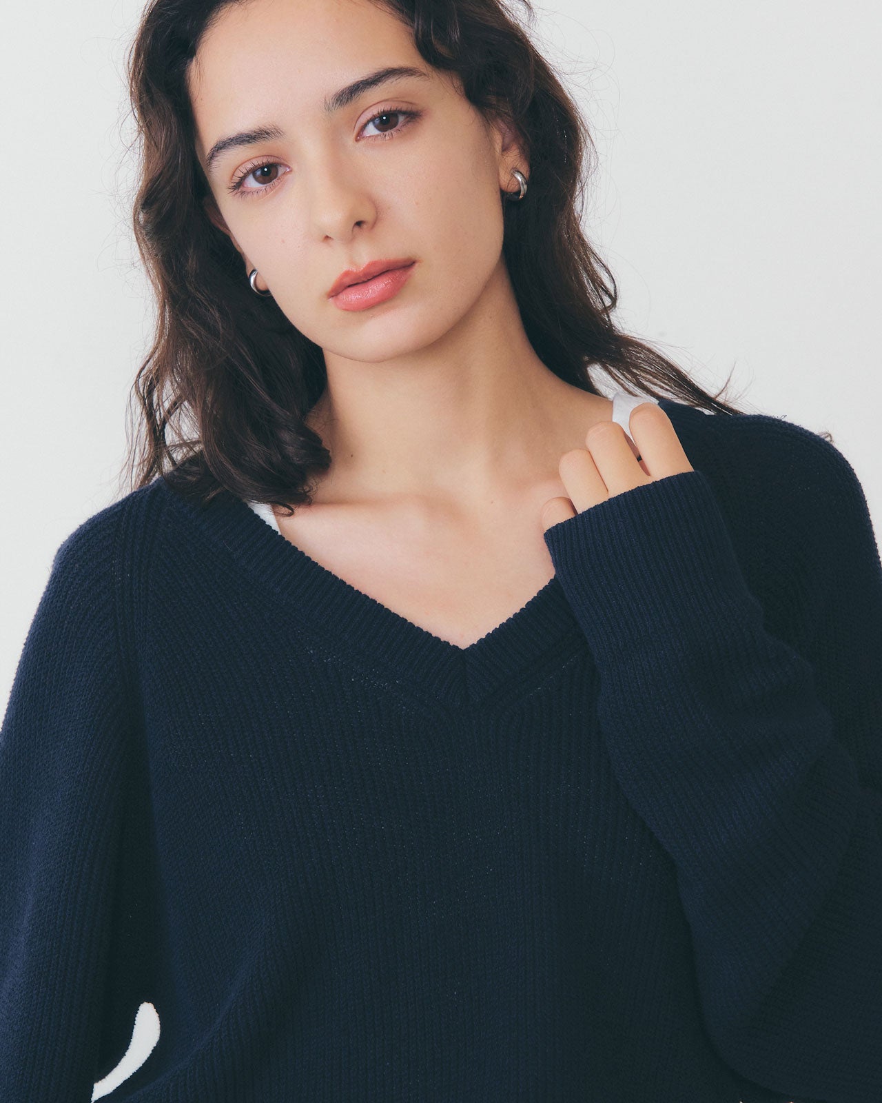 C/L V-NECK KNIT PULLOVER – Shinzone