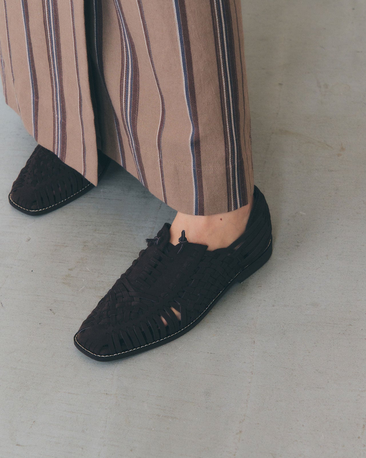 【4月上旬お届け】SUEDE MESH SHOES