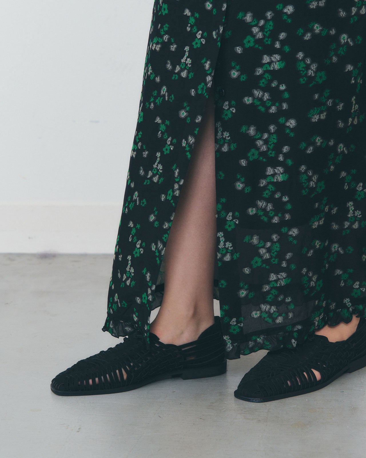 【4月中旬お届け】FLORAL JACQUARD SKIRT