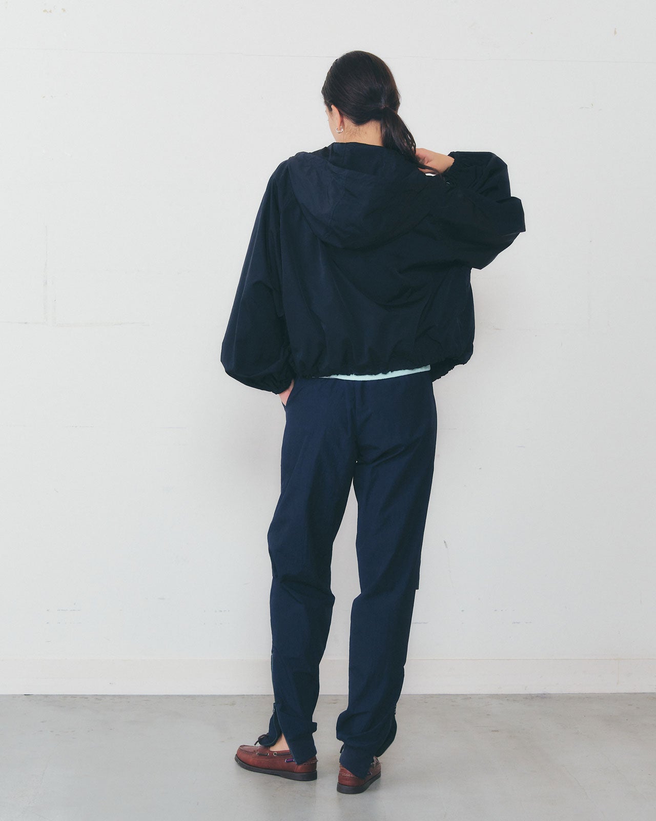 4月中旬お届け】NYLON SHORT BLOUSON – Shinzone