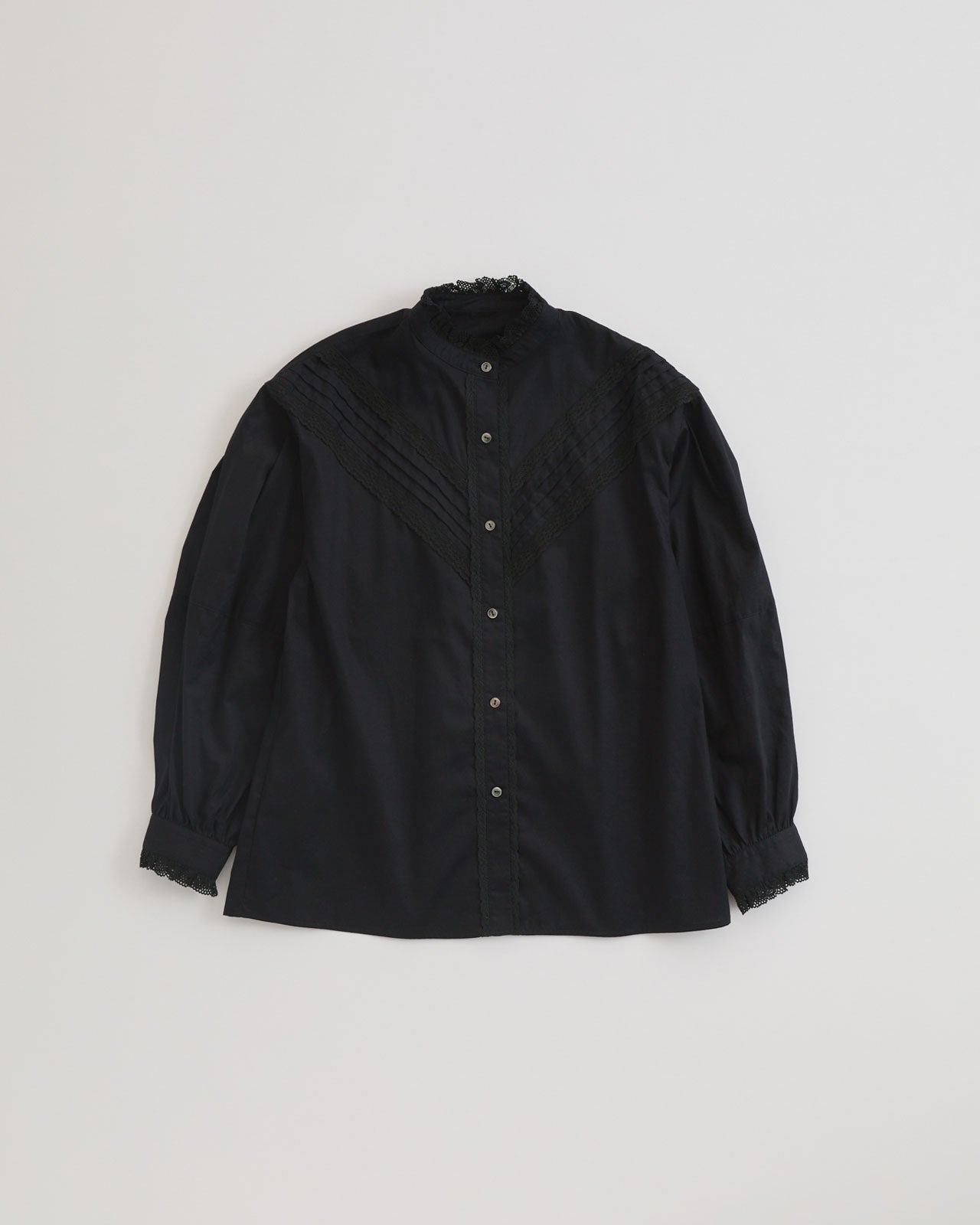 PIN-TUCK LACE BLOUSE – Shinzone