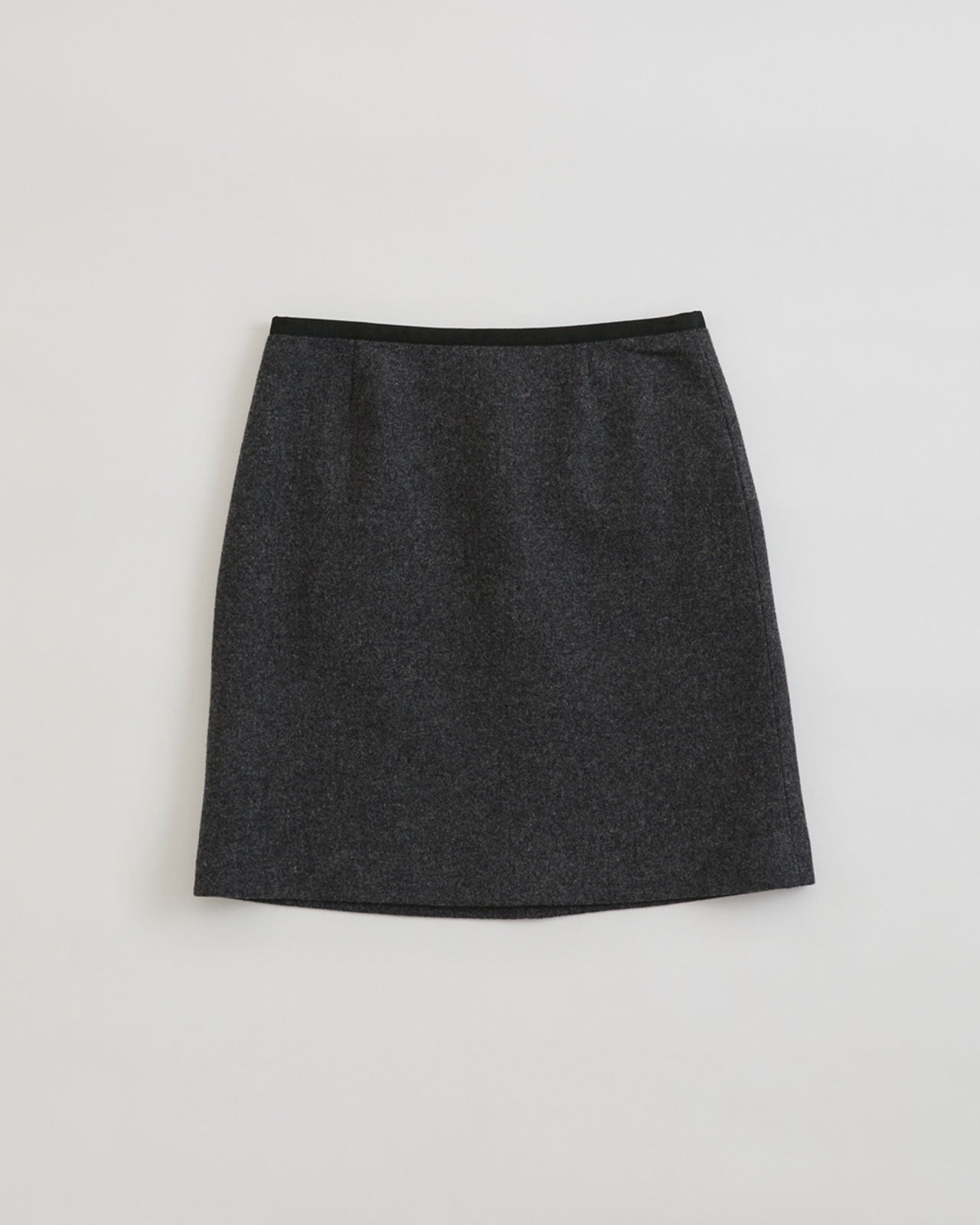 9月中旬入荷予定】WOOL MINI SKIRT – Shinzone