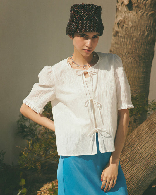 【6月下旬お届け】OPEN RIBBON BLOUSE