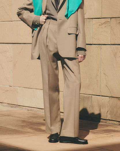 【1月中旬お届け】TWO TUCK TROUSERS