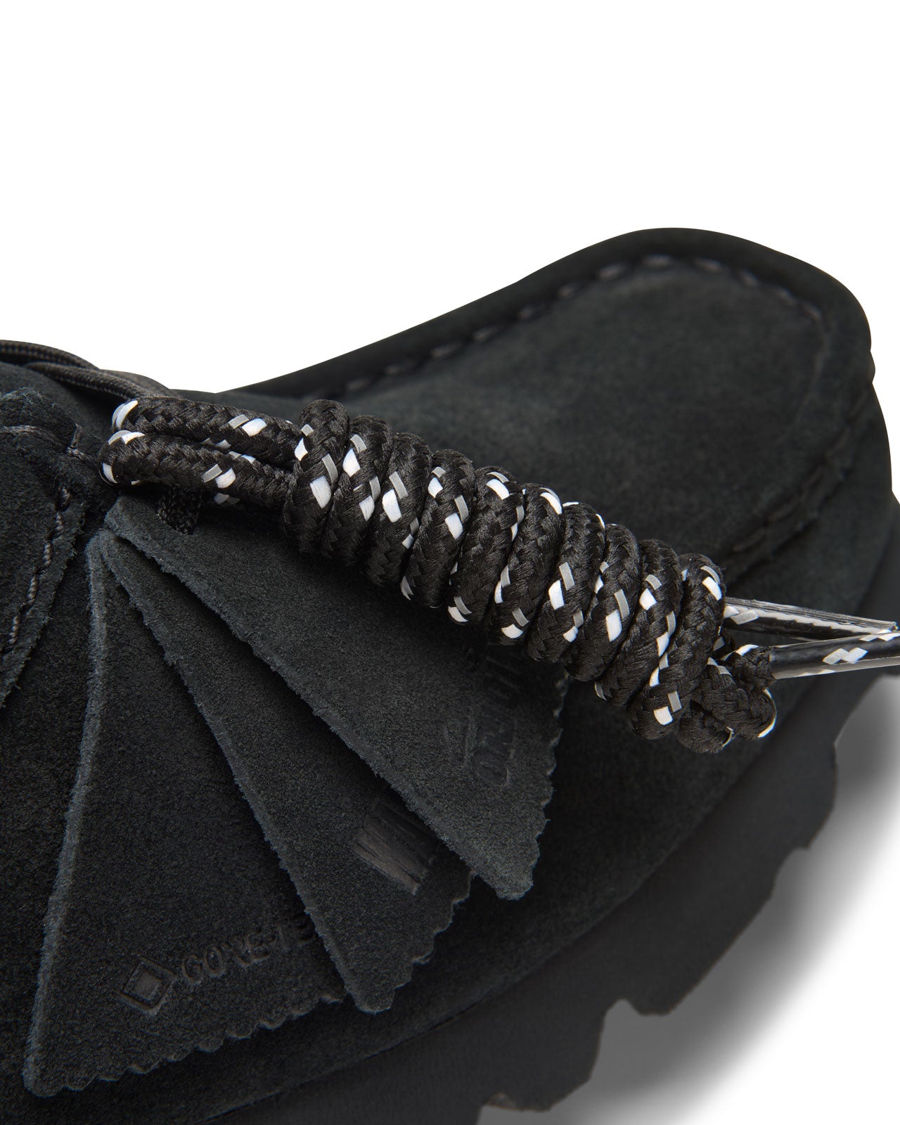 Clarks Wallabee. GTX