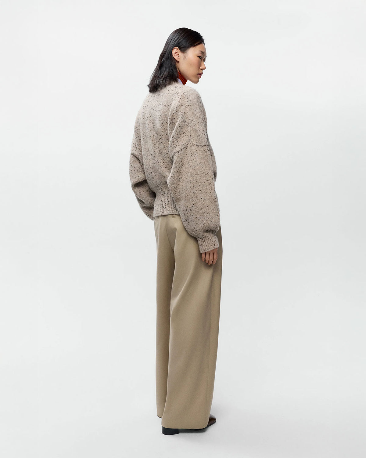 CORDERA SPECKLED V-NECK SWEATER