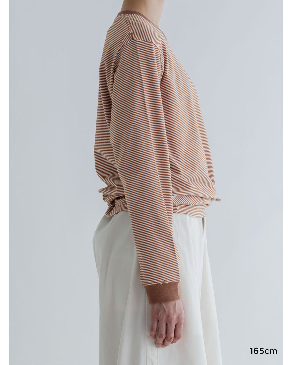 MEYAME BORDER SLIT LONG SLEEVE TEE