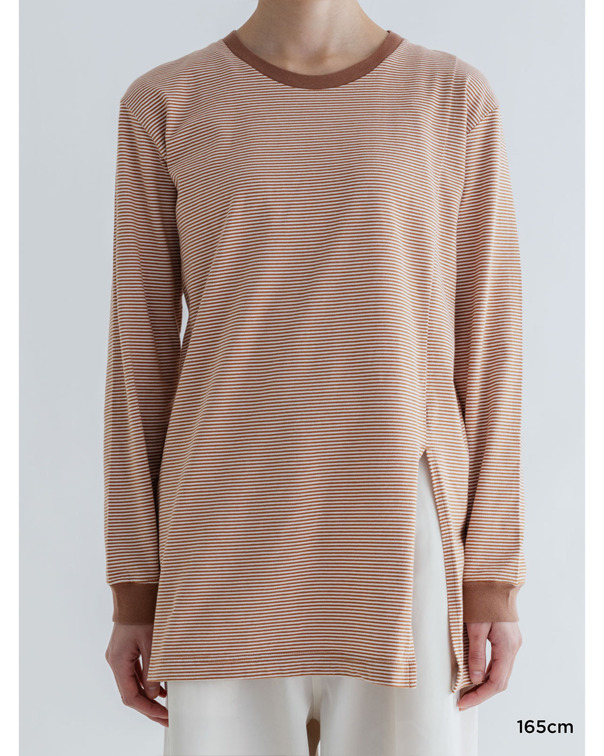 MEYAME BORDER SLIT LONG SLEEVE TEE
