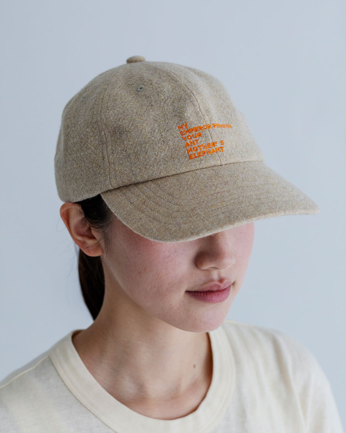 MEYAME WOOL EMBROIDELY CAP (TATEYOMI)