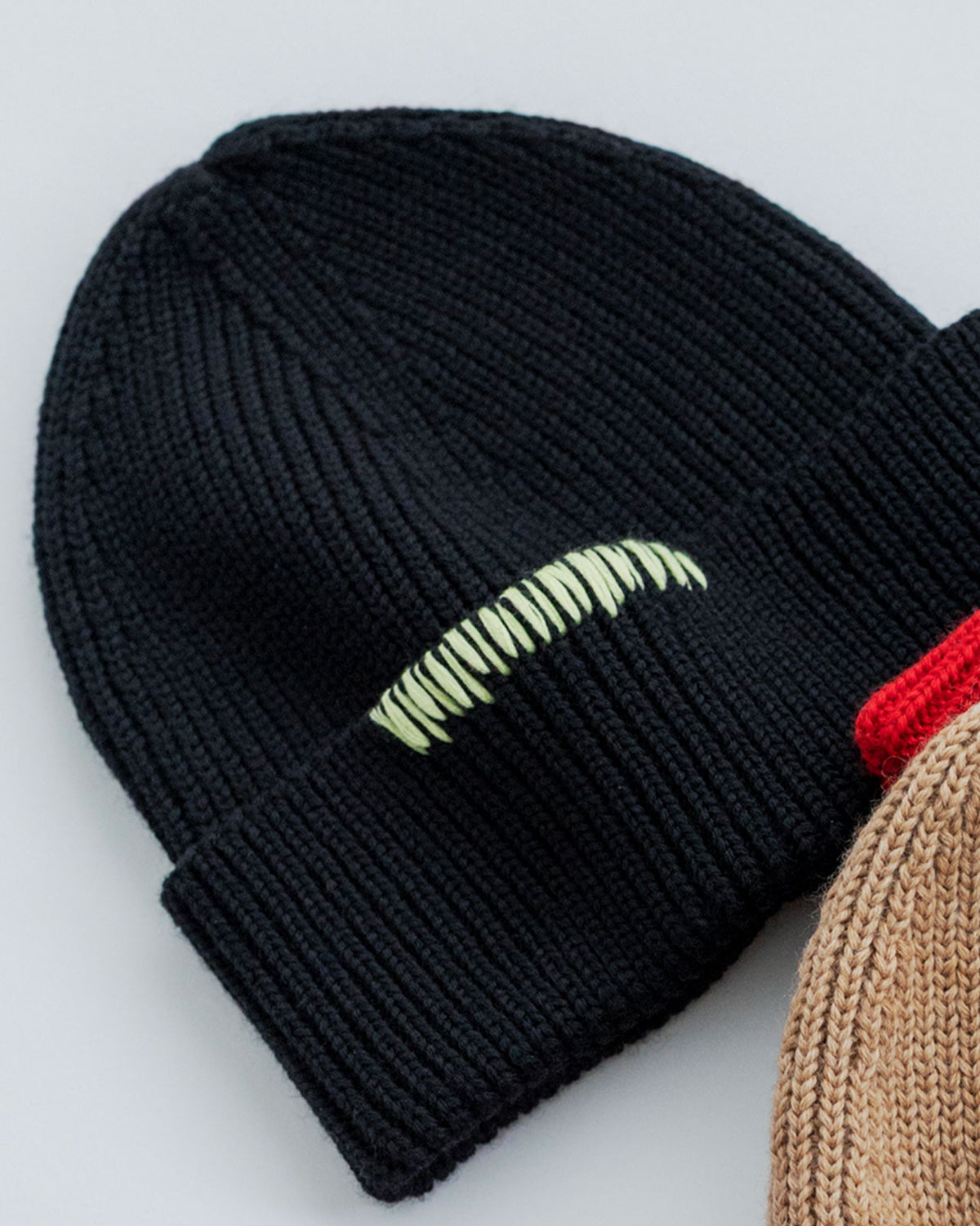 MEYAME HAND-EMBROIDERED KNIT CAP