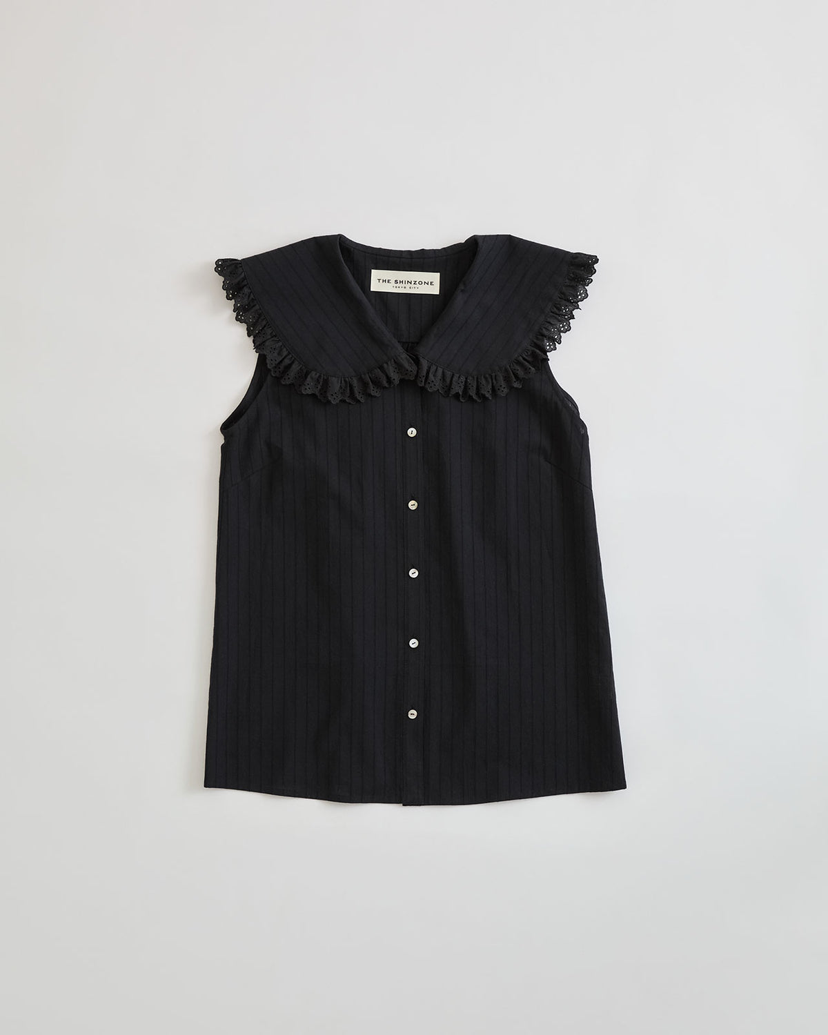 7月上旬お届け】SLEEVELESS LACE BLOUSE – Shinzone