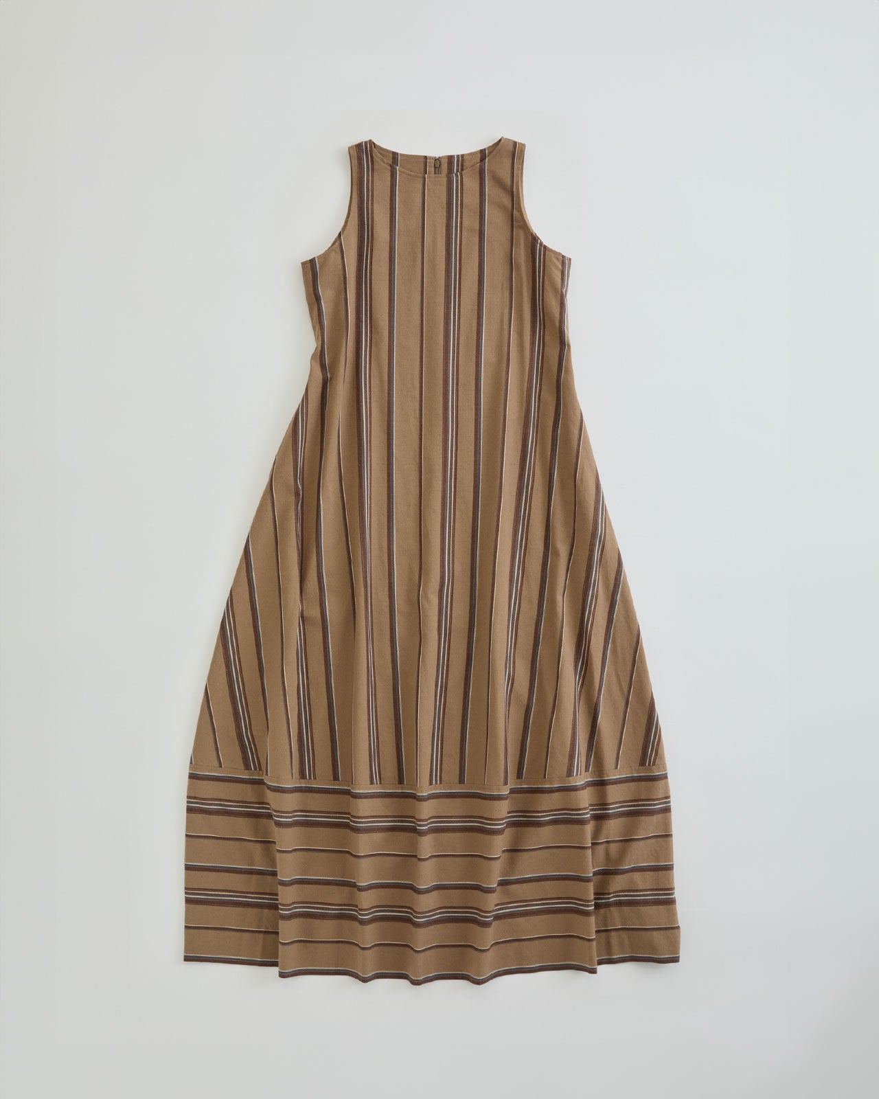 【6月上旬入荷予定】LINEN STRIPED DRESS
