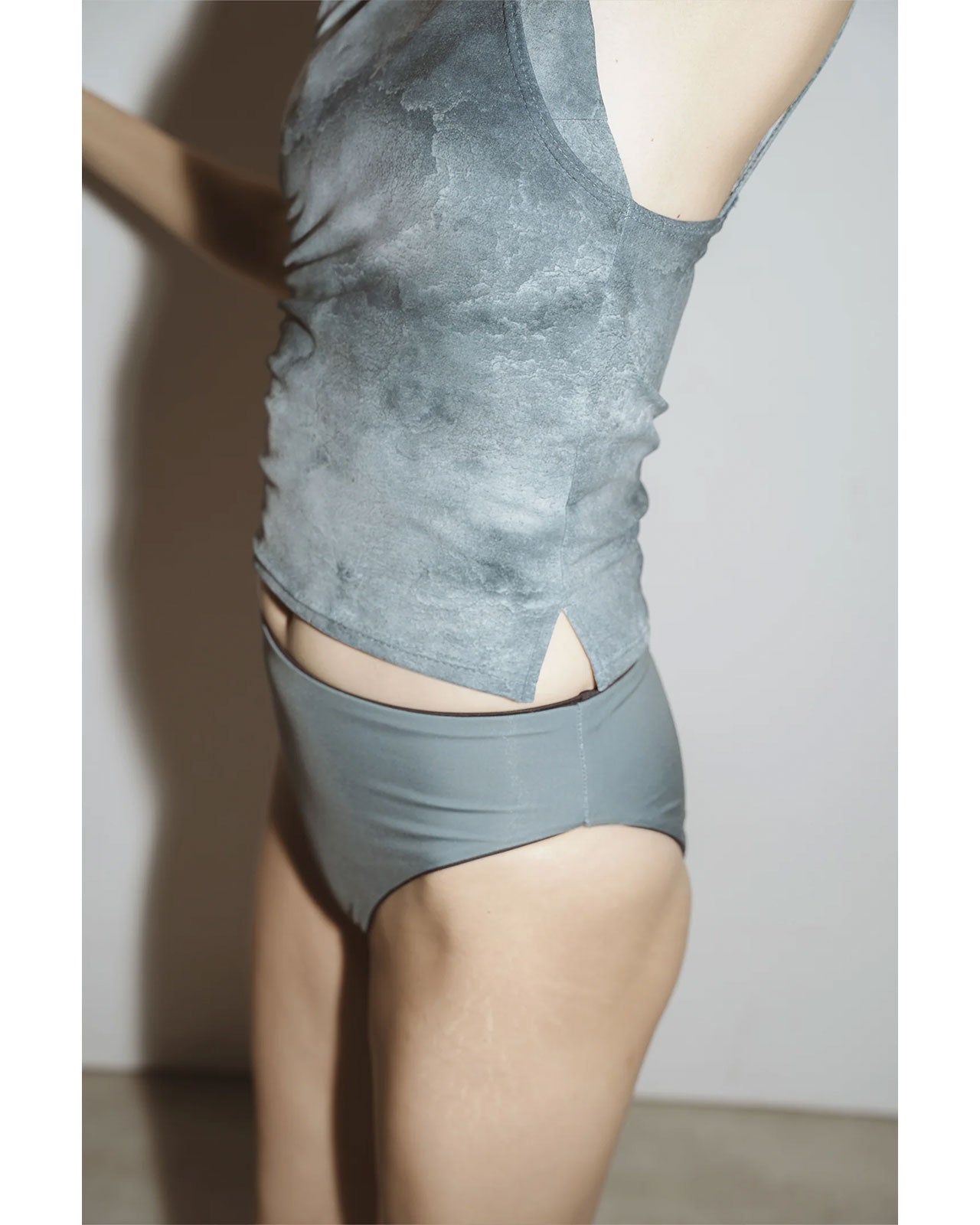 eit swim Overlay Swim Cami (草木柄)