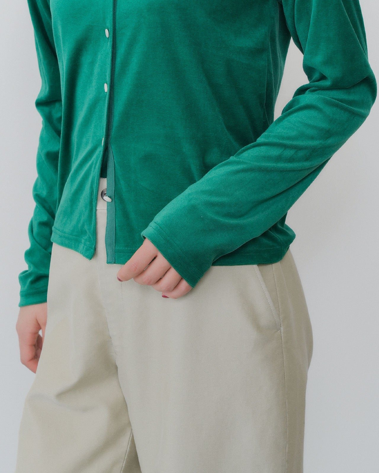 【8月下旬お届け】VELOUR CARDIGAN