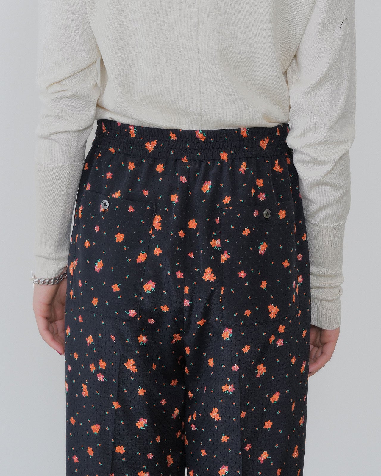 【9月中旬お届け】TINY BLOSSOM PRINTED PANTS