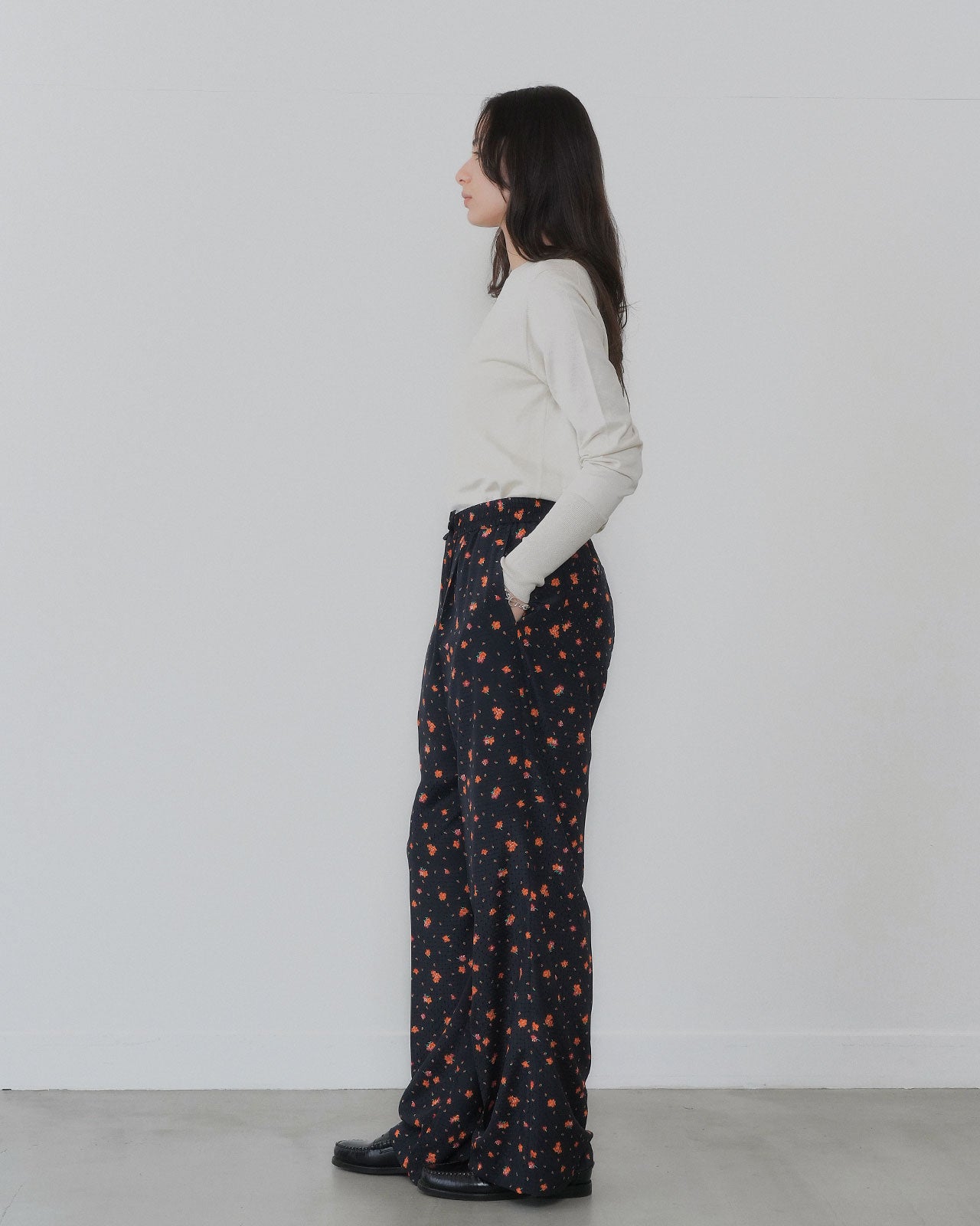 【9月中旬お届け】TINY BLOSSOM PRINTED PANTS