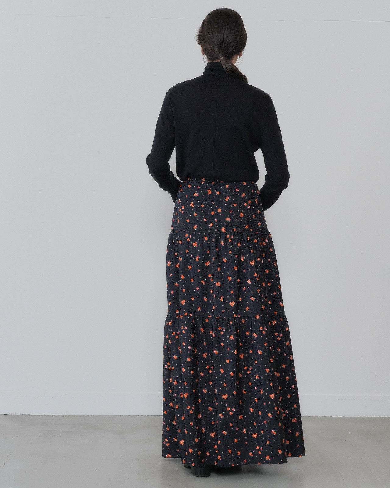 【9月中旬お届け】TINY BLOSSOM PRINTED SKIRT