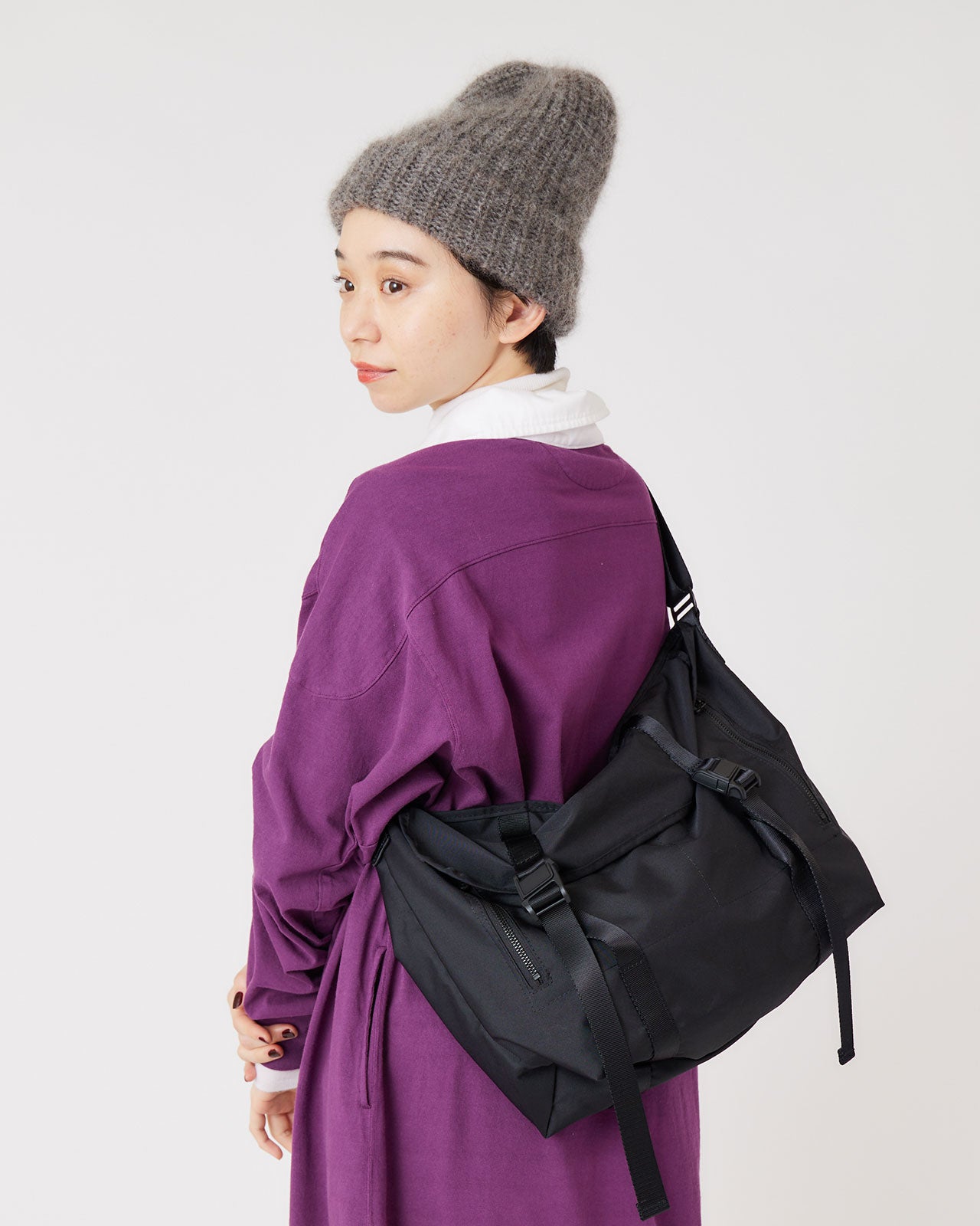 レディースAMIACALVA MESSENGER BAG シンゾーン別注