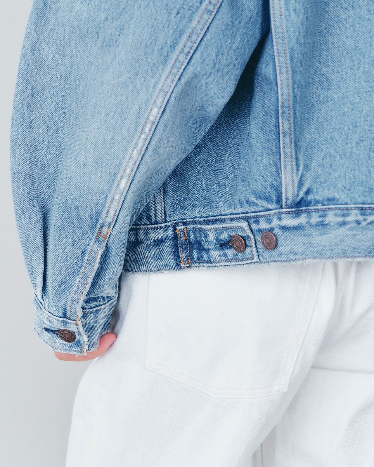 【8月下旬お届け】 Levi's TRUCKER JACKET