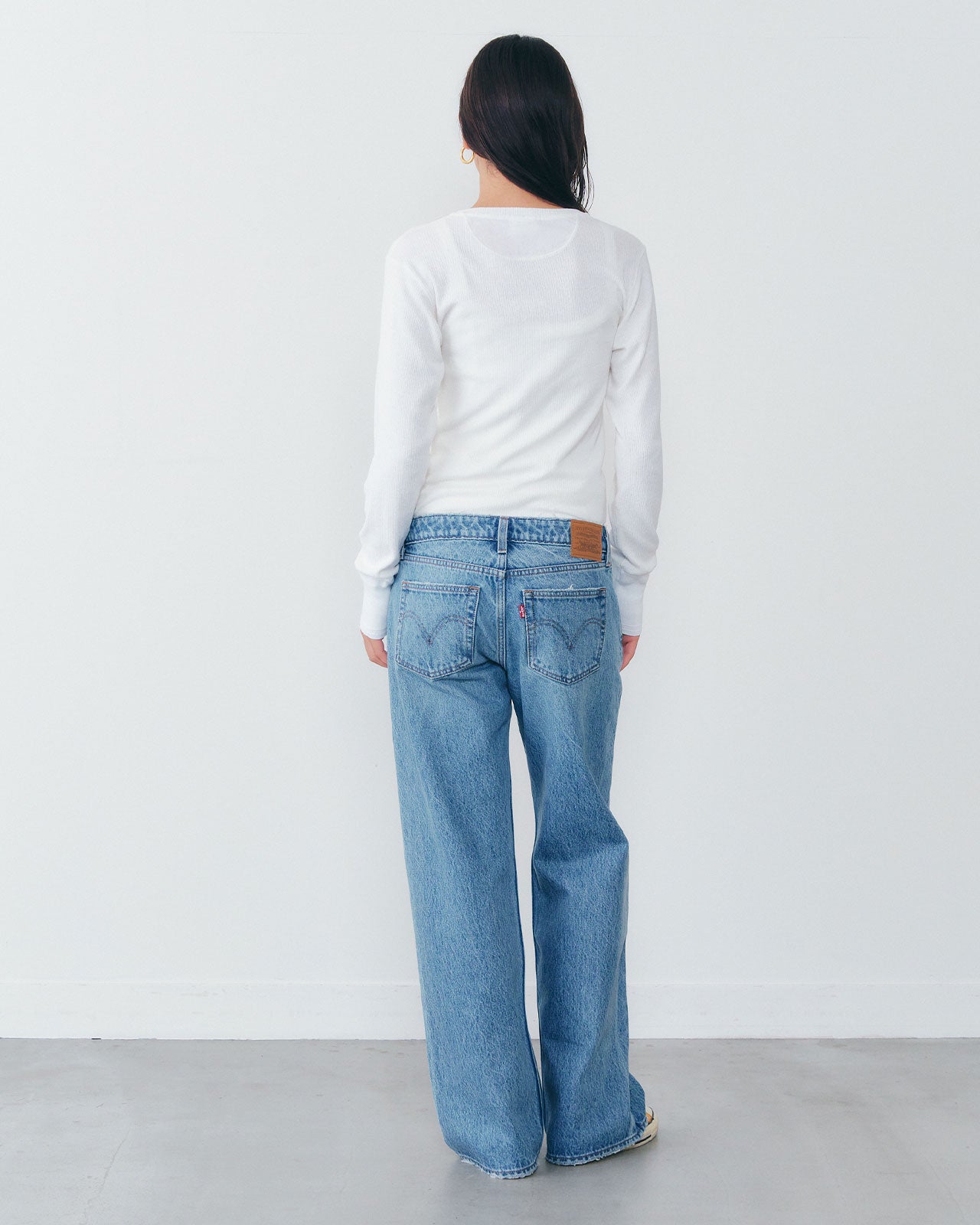 【8月下旬お届け】Levi’s LOW LOOSE DENIM