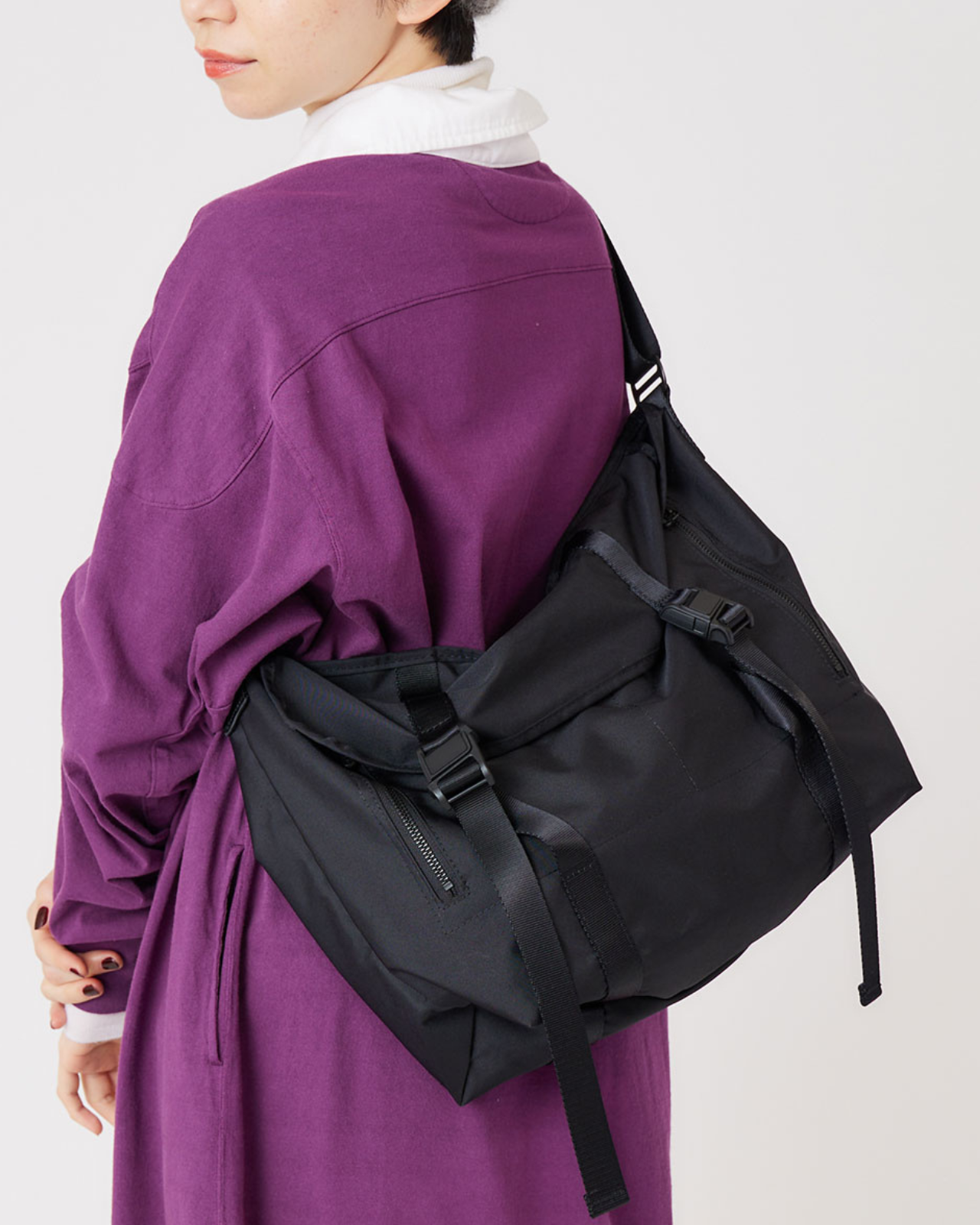 Shinzone(シンゾーン)× AMIACALVA(アミアカルヴァ)】MESSENGER BAG Shinzone(シンゾーン)× AMIACALVA(アミアカルヴァ)】MESSENGER BAG