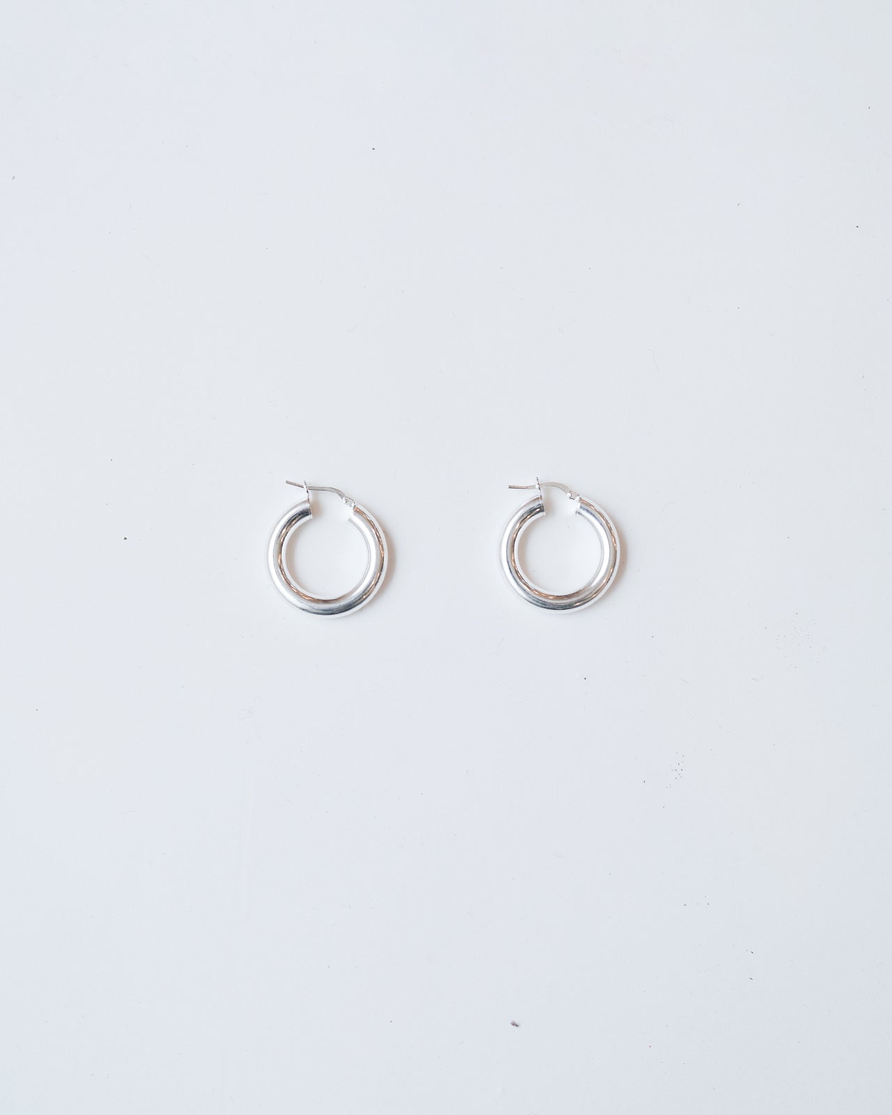 【7月上旬お届け】ESSENTIAL HOOP SILVER