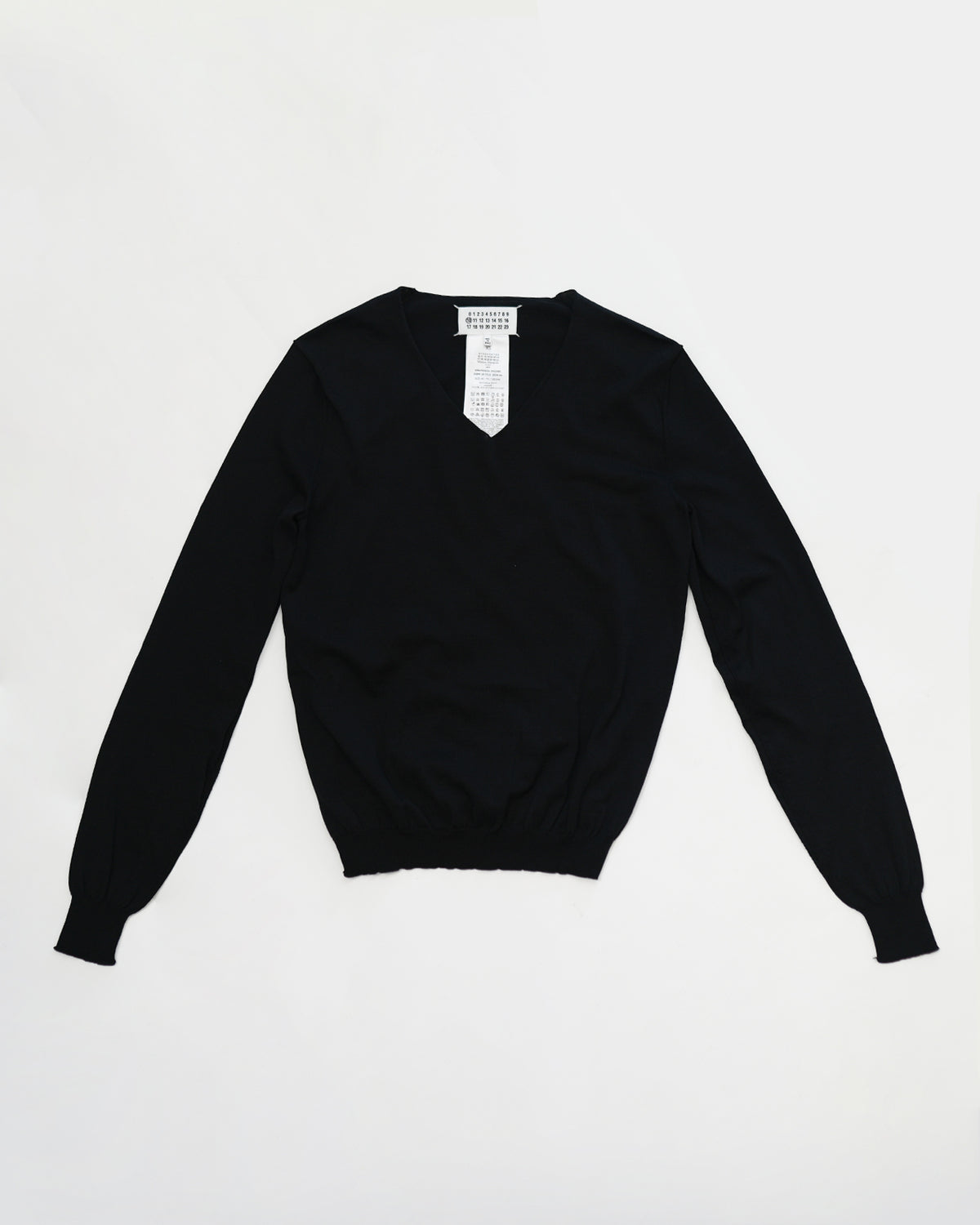Maison Margiela V-NECK KNIT SWEATER