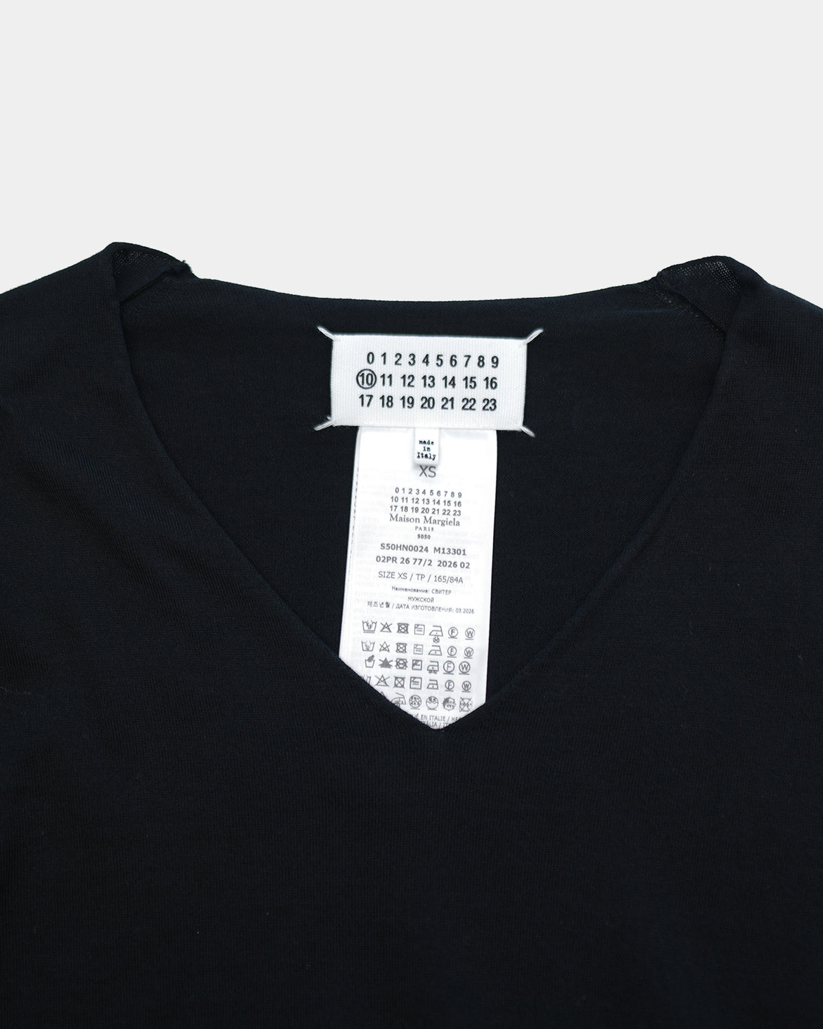 Maison Margiela V-NECK KNIT SWEATER