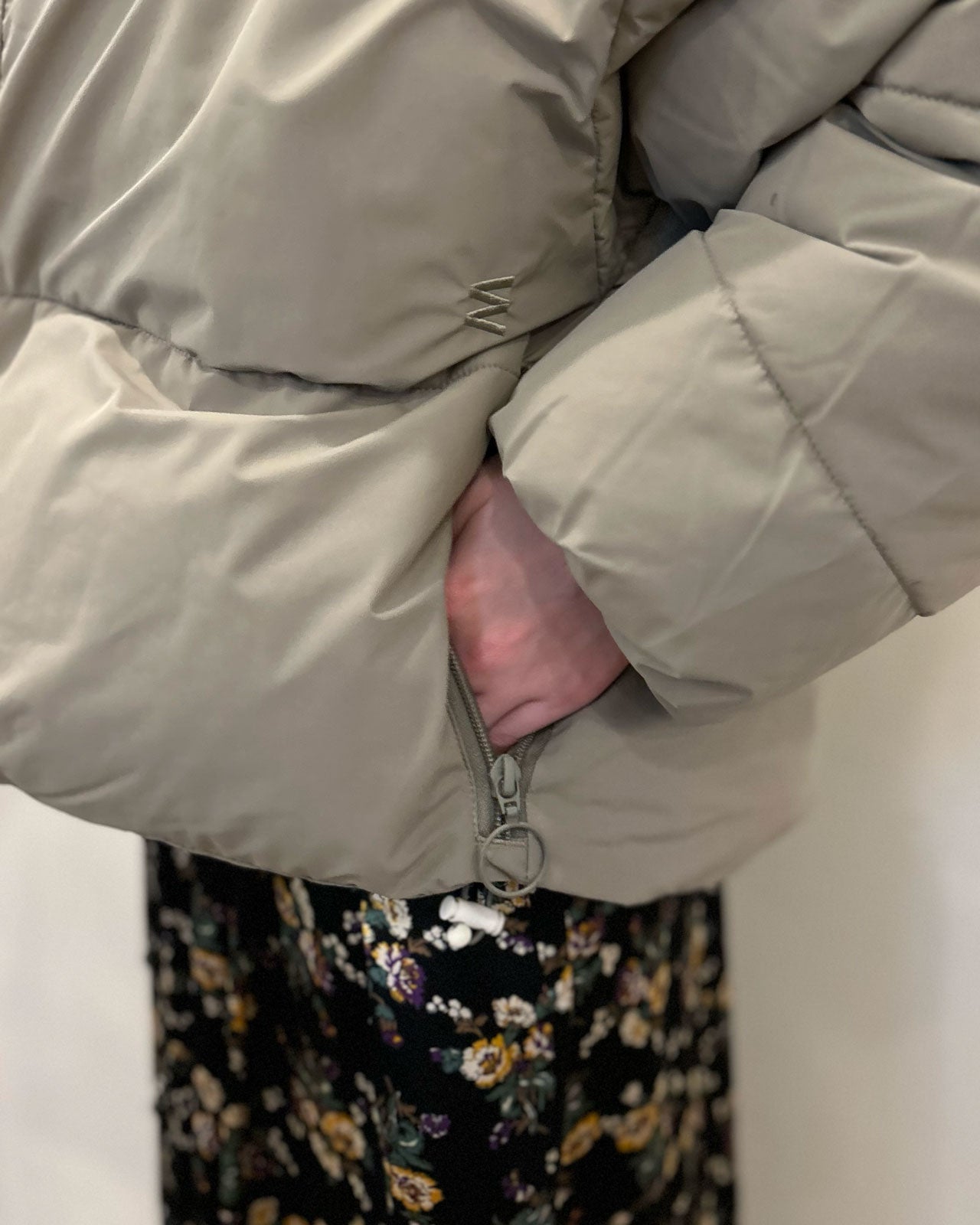 EMBASSY OF BRICKS AND LOGS ZONZA PUFFER JACKET