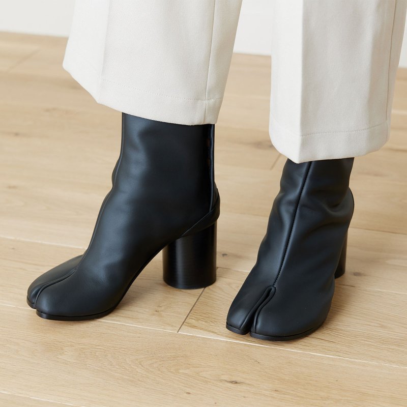 Maison Margiela Tabi Boots Calf Leather Black / 22.5cm