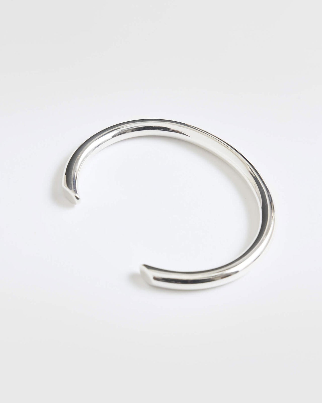 NATHALIE SCHRECKENBERG LAZO CUFF – Shinzone