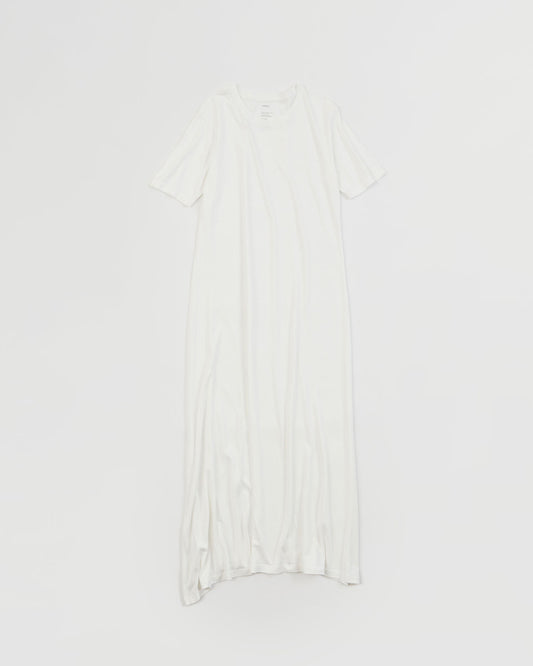 takes. Short Sleeve Dress